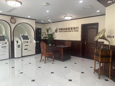 小&ldquo;主題&rdquo; 大生意 &ldquo;一臺(tái)膠片機(jī)&rdquo;唱出&ldquo;國風(fēng)&rdquo;金融體驗(yàn)